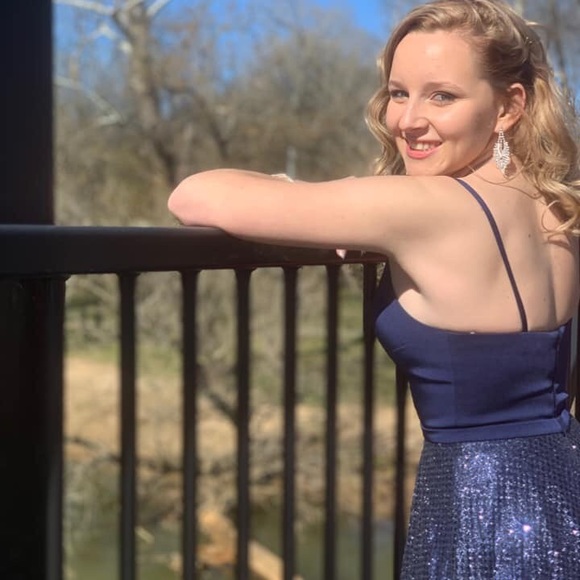 Prom dress! - Picture 3 of 3